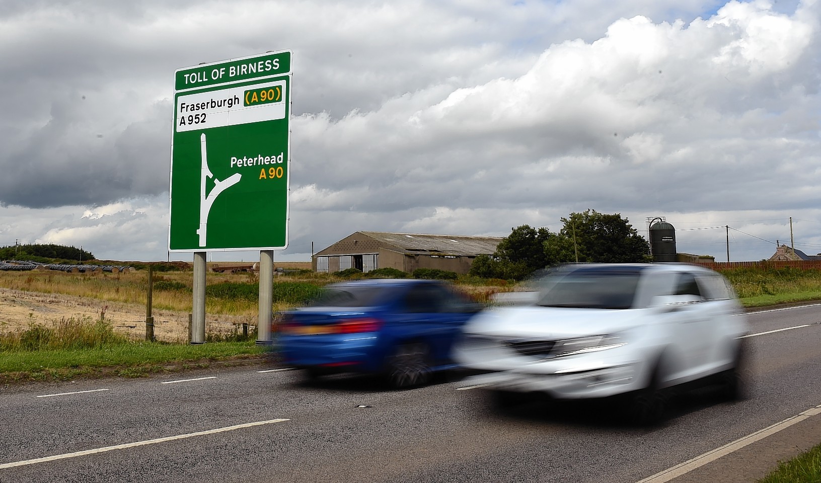 The A90 just south of the Toll of Birness junction.