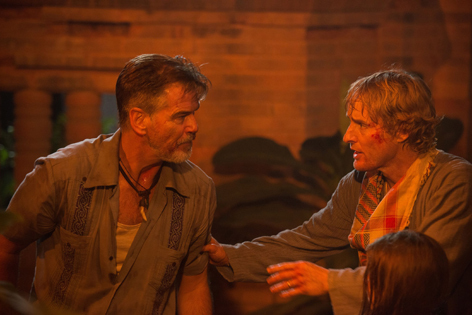 Pierce Brosnan with Owen Wilson in No Escape