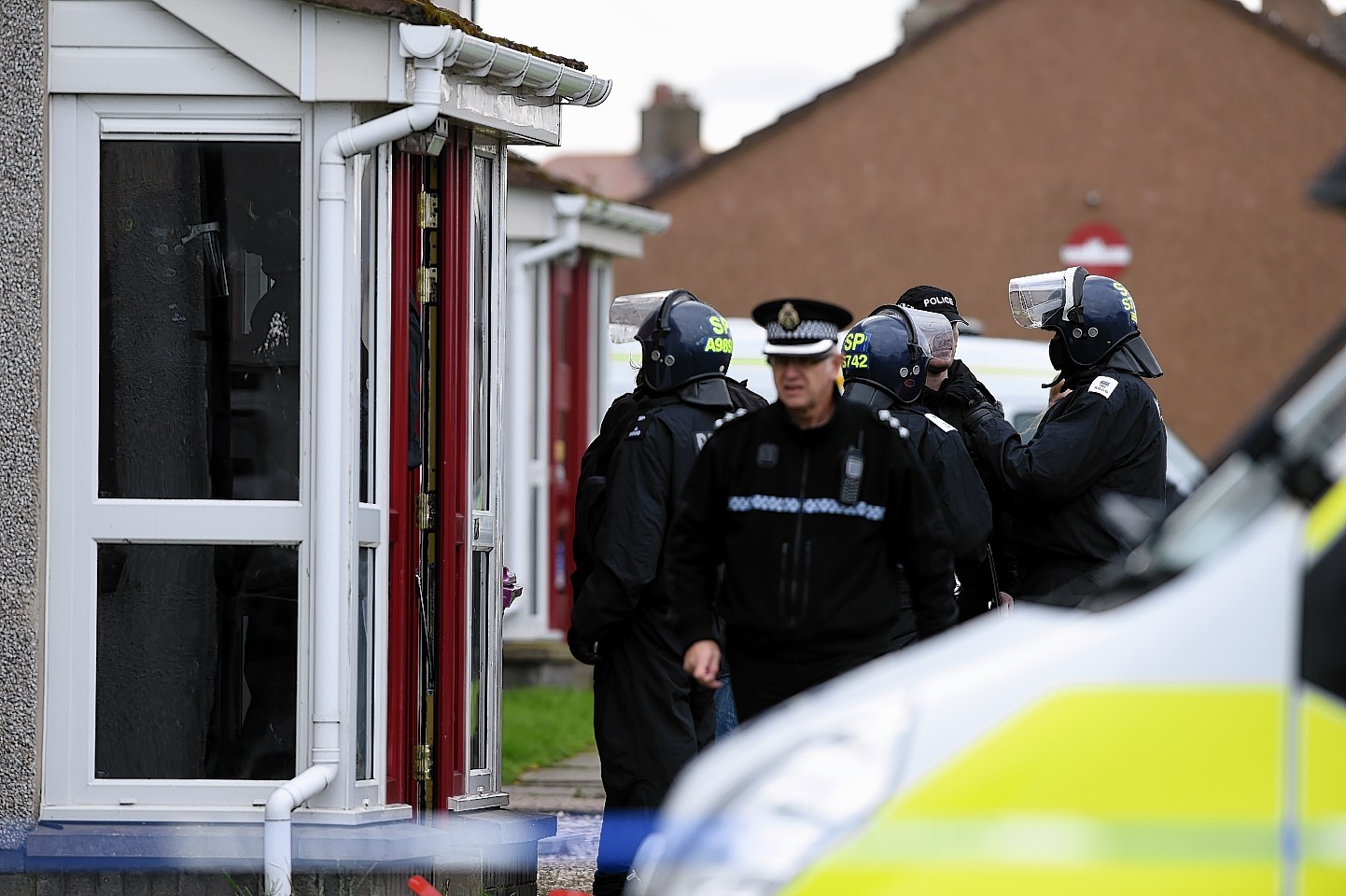 Siege at house in Wallace Avenue, Buckie, resulting in five arrests. 