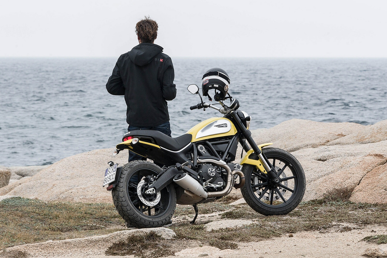 Ducati Scrambler Icon 2015(4)