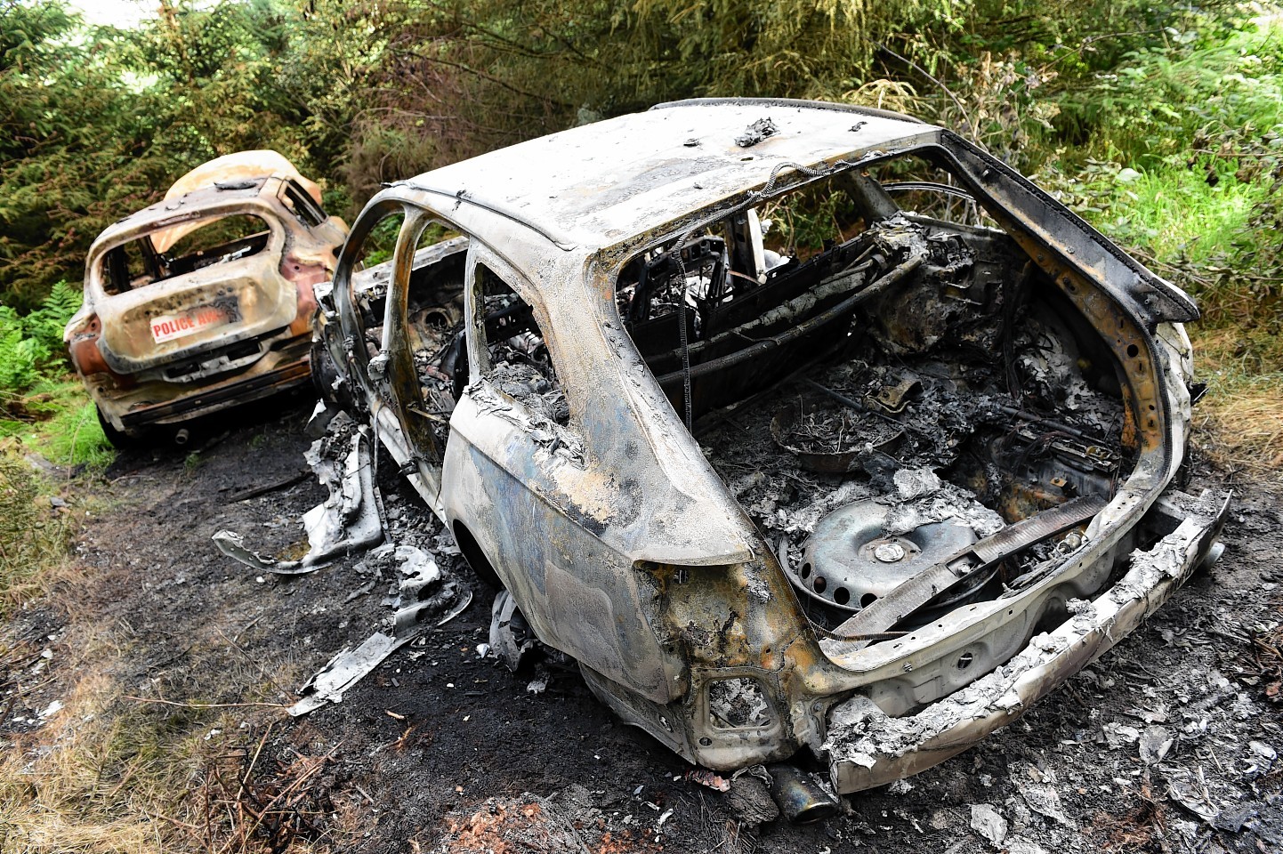 Two car stolen and burned in Hazlehead, Aberdeen