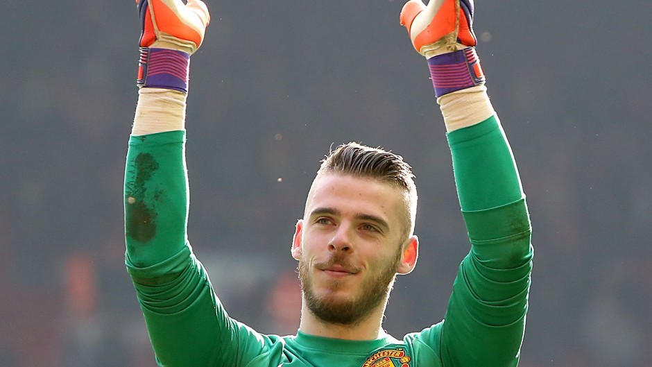 Manchester United have opened contract talks with David de Gea