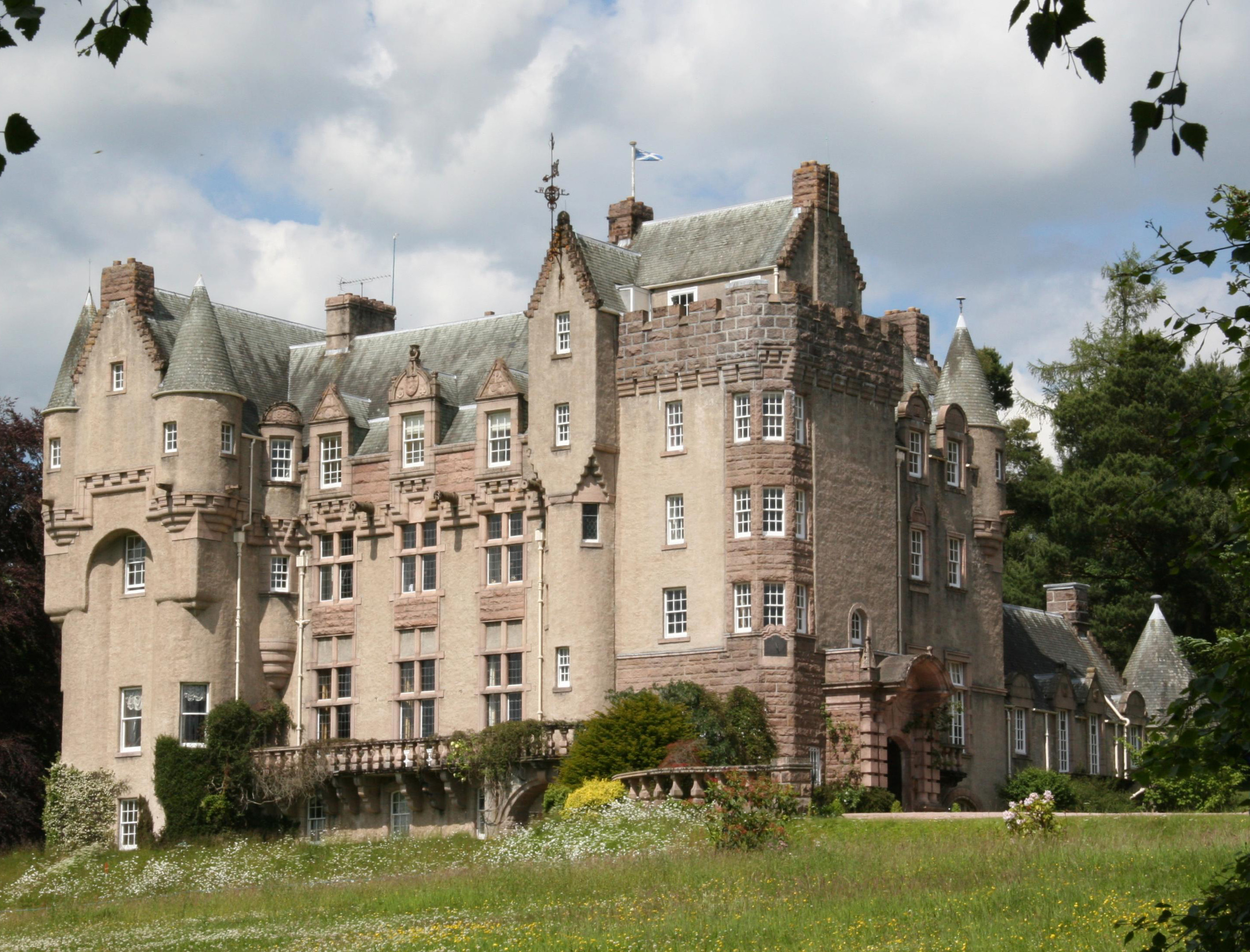 Kincardine Castle