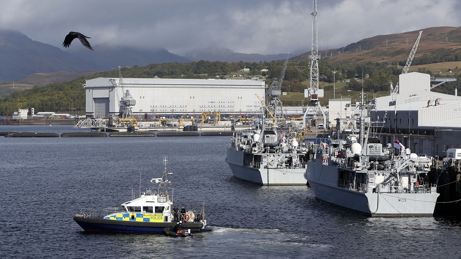 MP Ian Murray has said UK and Scottish Labour could adopt different views on the Faslane-based Trident programme