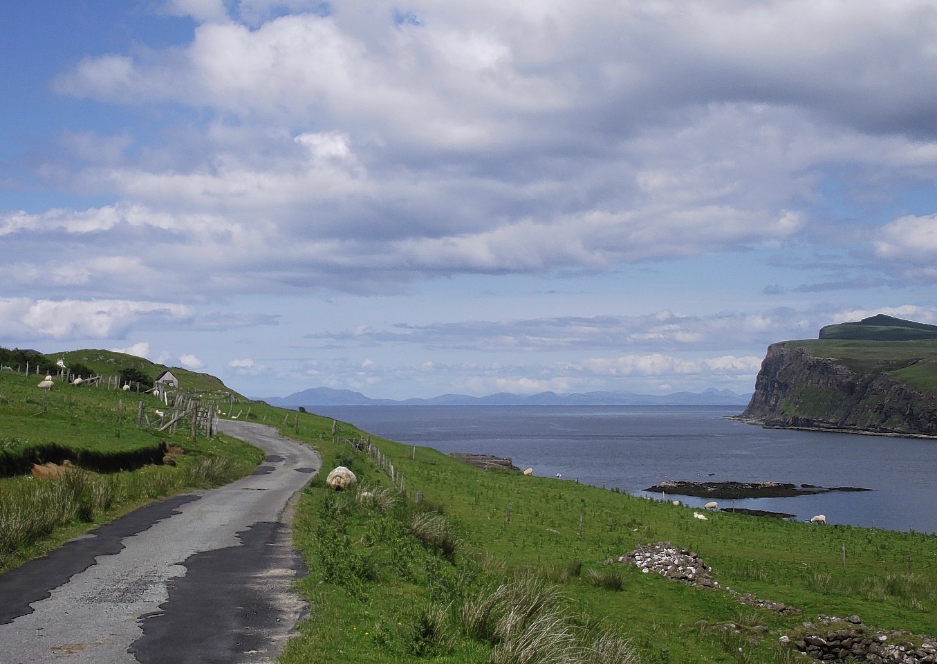 Plans for a salmon and rainbow trout farm on Loch Pooltiel were thrown out