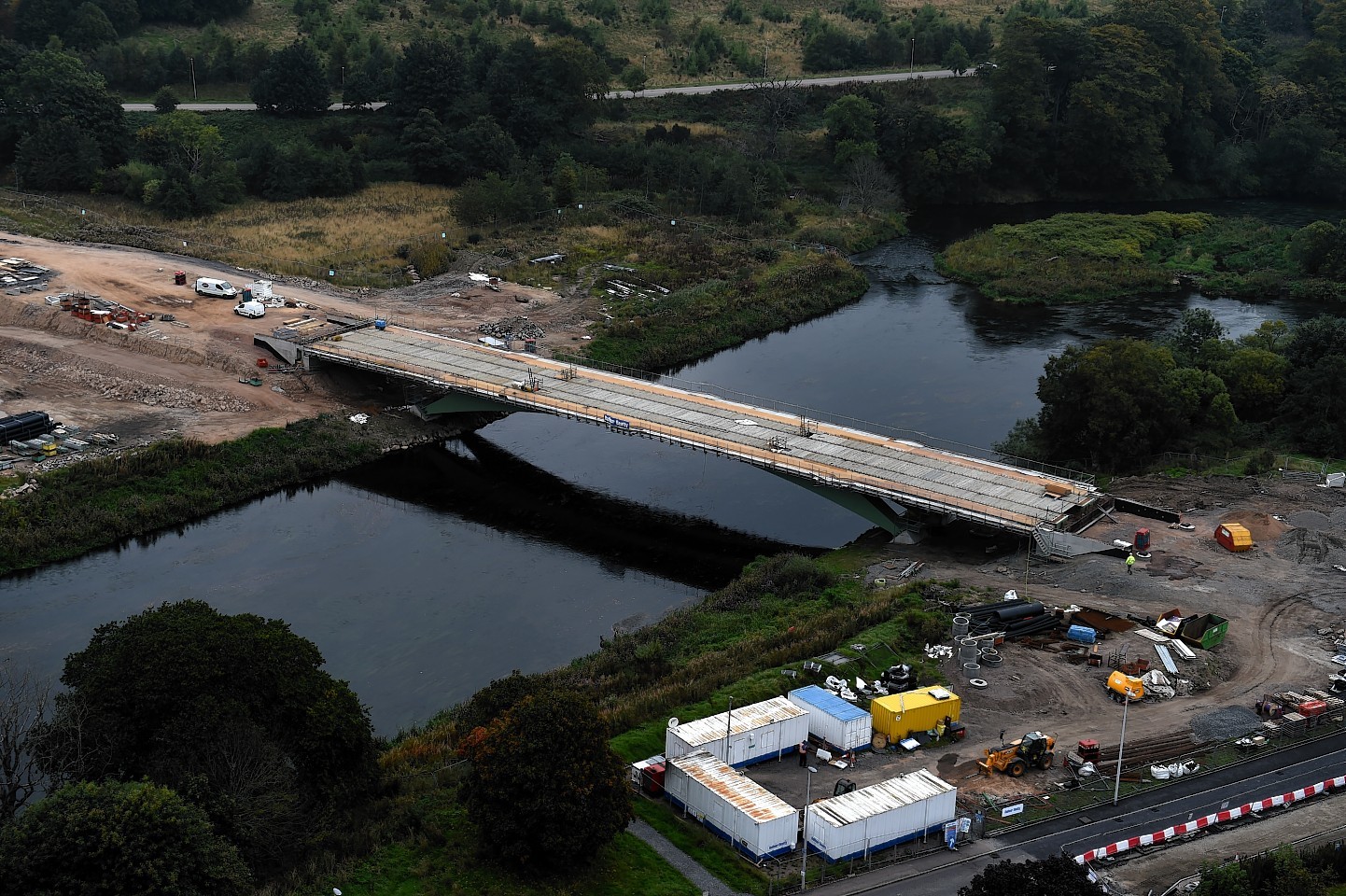 Work takes place on the Third Don Crossing