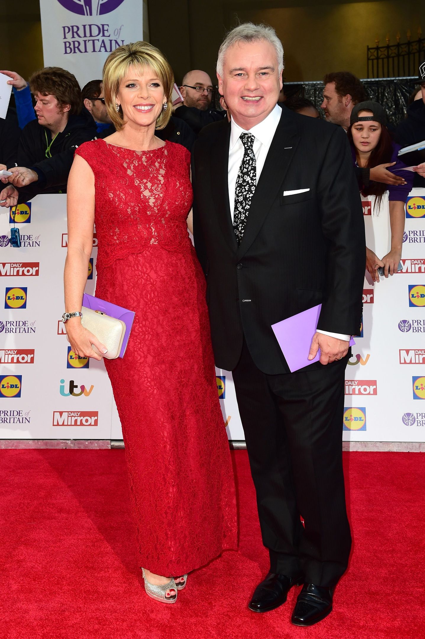 28/09/15 PA File Photo of Eamonn Holmes and Ruth Langsford (left) arriving for The Pride of Britain Awards 2015, at Grosvenor House, Park Lane, London. See PA Feature WELLBEING Langsford. Picture credit should read: Ian West/PA Photos. WARNING: This picture must only be used to accompany PA Feature WELLBEING Langsford