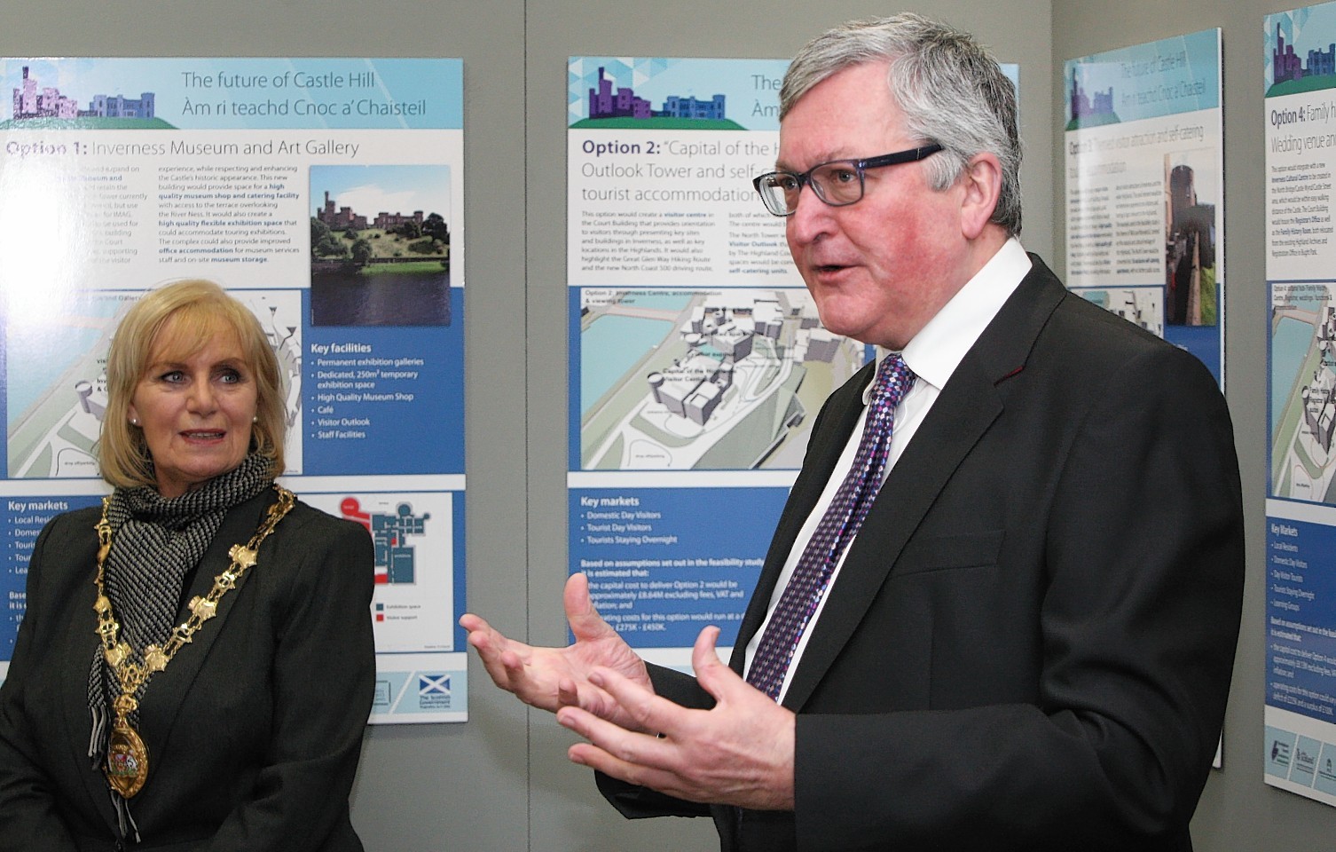 ergus Ewing (Minister for Business, Energy and Tourism) and Helen Carmichael unveil the plans