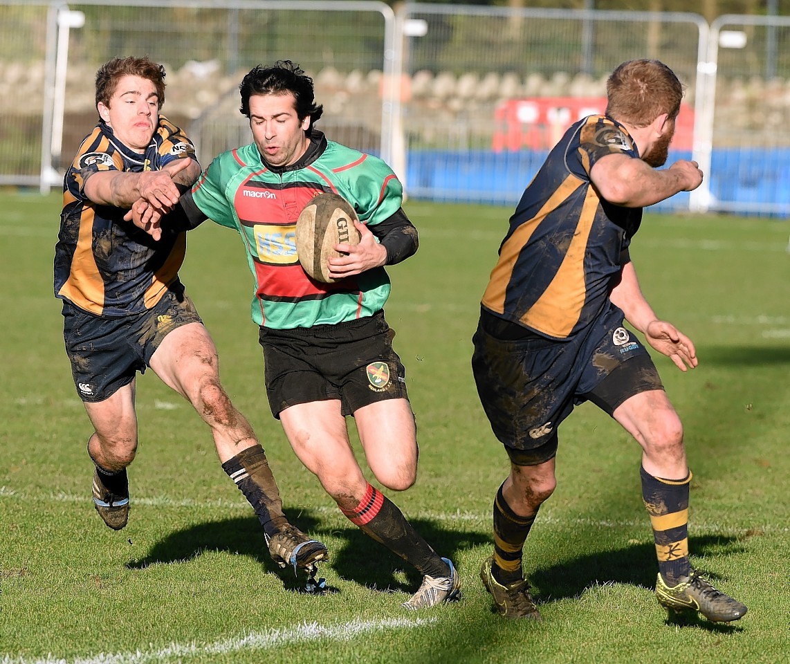 Gordonians remain top of the league despite the heavy loss