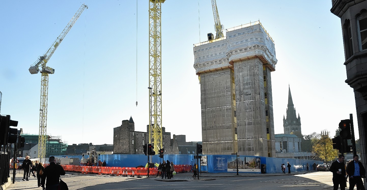 The Marischal Square development continues to tower overa other buildings