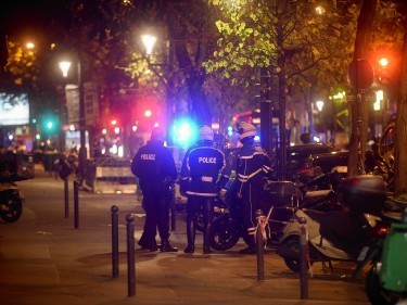  Gunfire and explosions in multiple locations erupted in the French capital