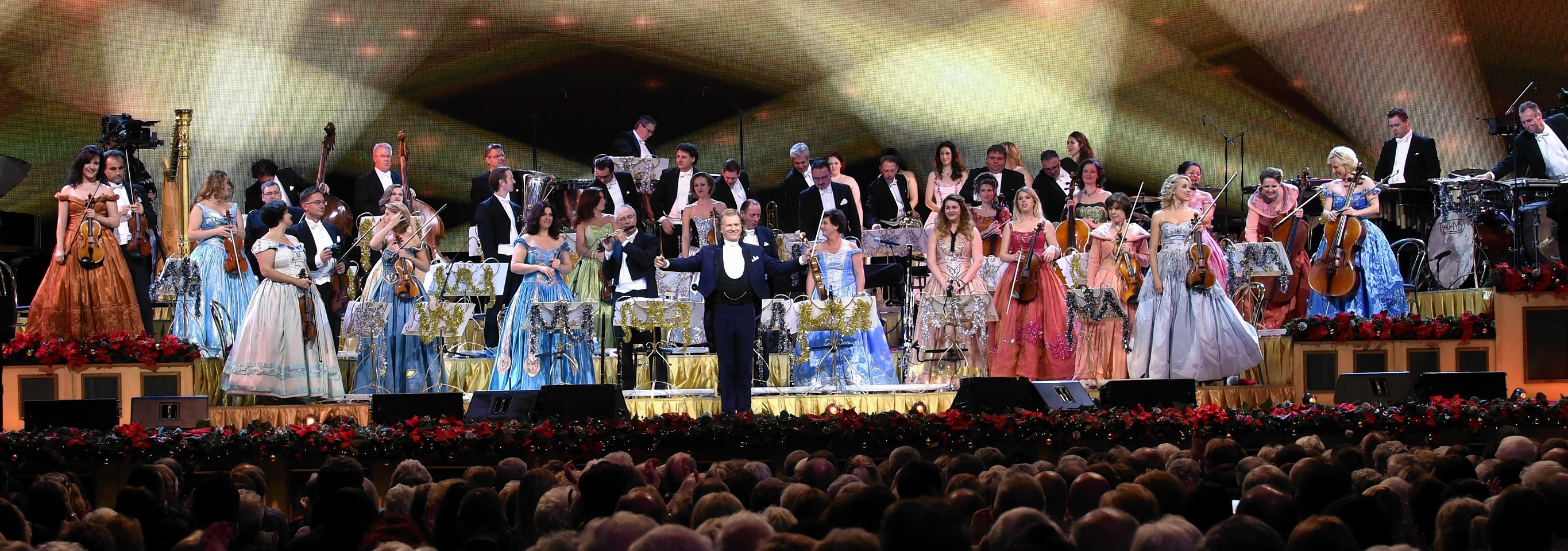 Andre Rieu performs at AECC. Picture by Colin Rennie 