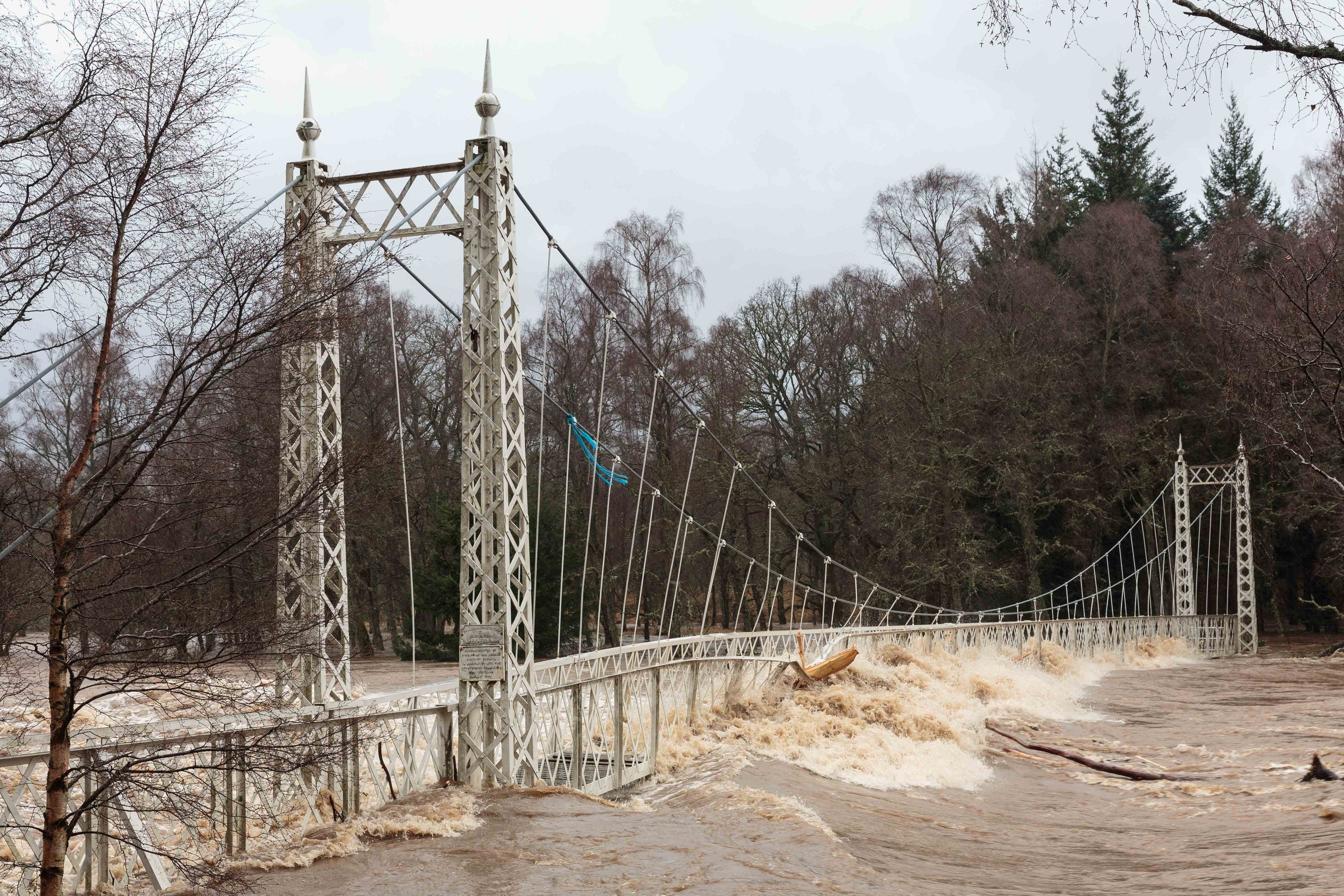 The Cambus O'May footbridge over the River Dee 