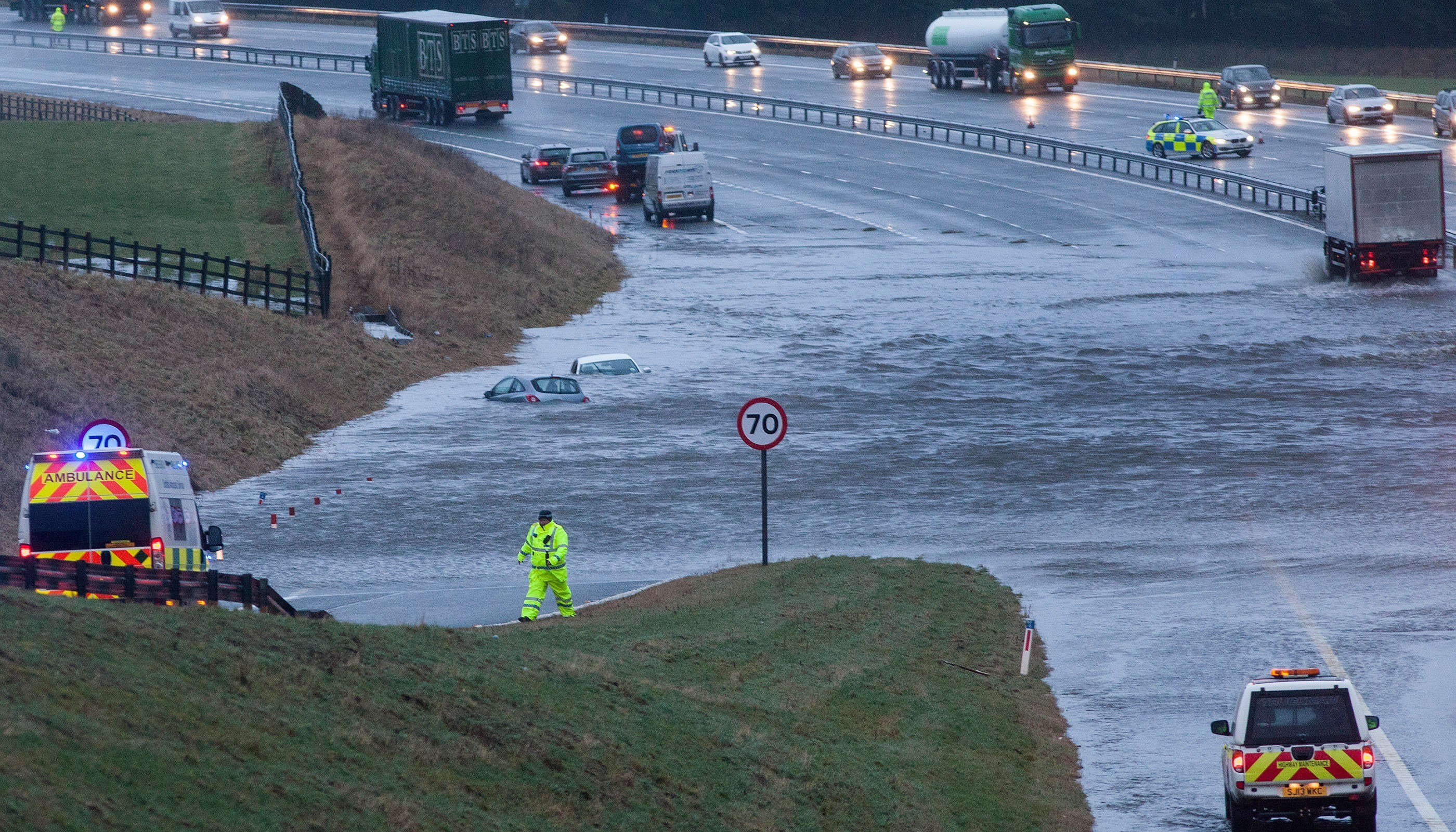 Flooding on the M74