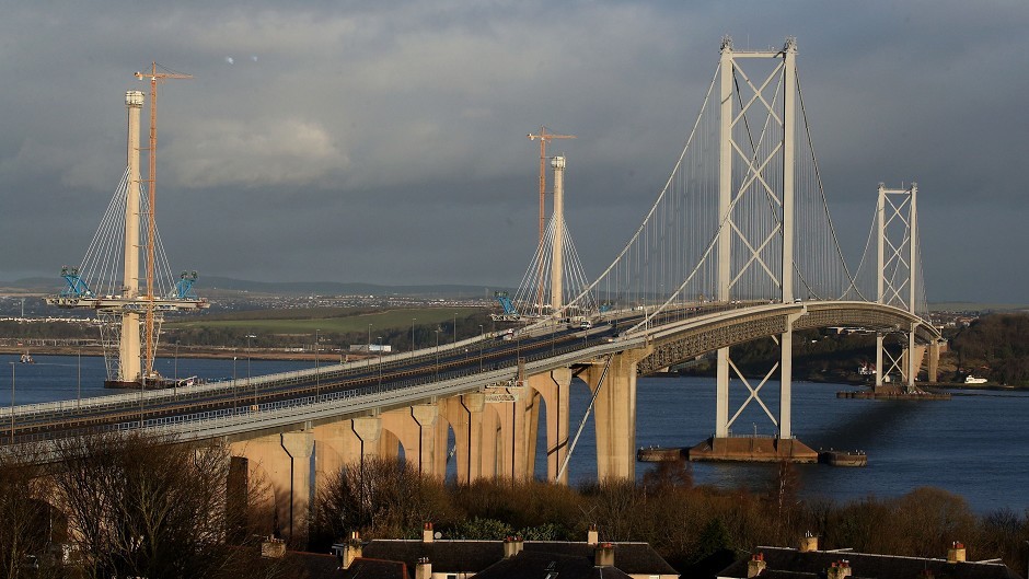 The Forth Road Bridge is to reopen to vehicles except HGVs ahead of schedule