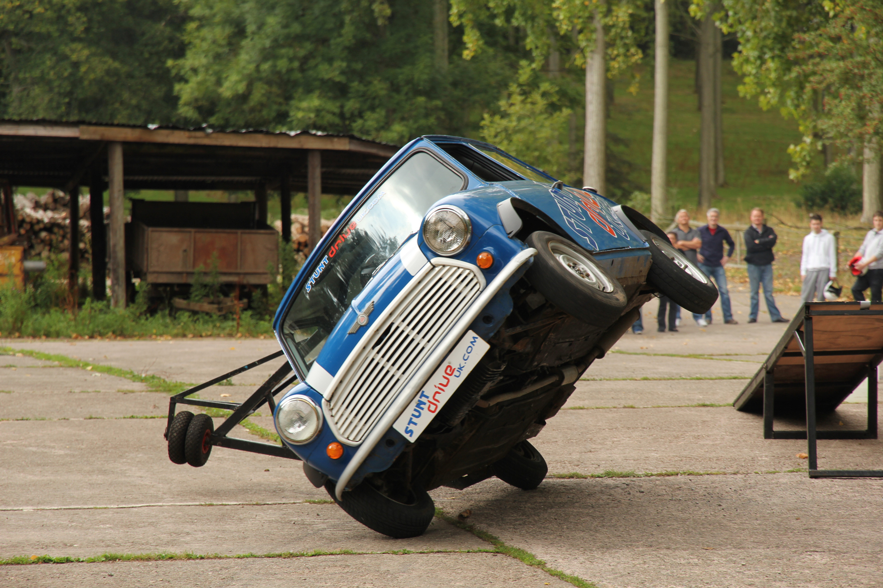 Stunt Drive UK (two wheels)