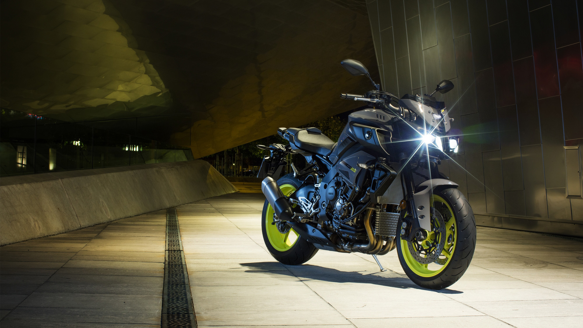 2016 Yamaha MT-10