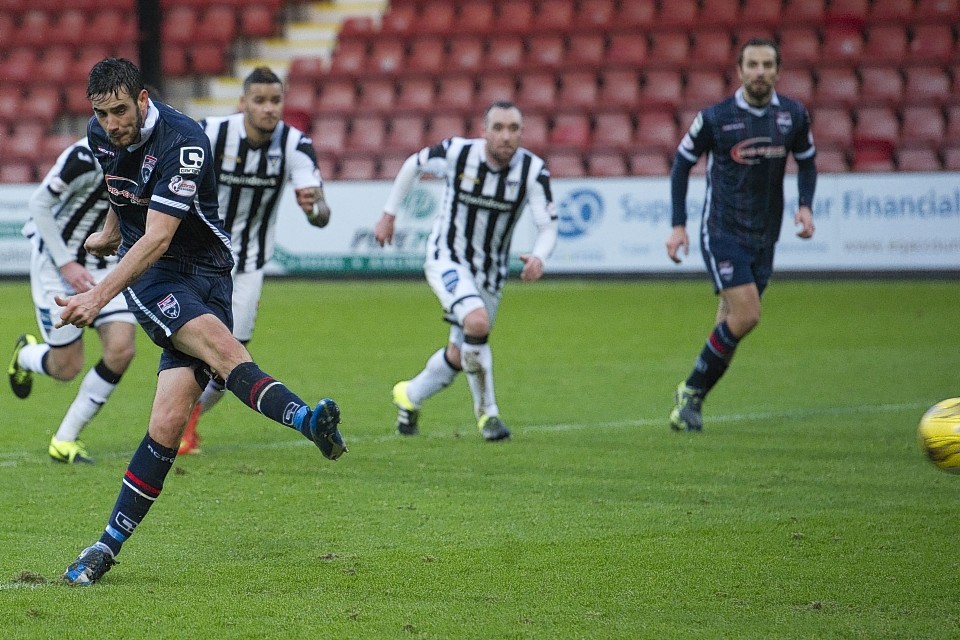 Graham puts the Staggies 2-1 ahead from the penalty spot