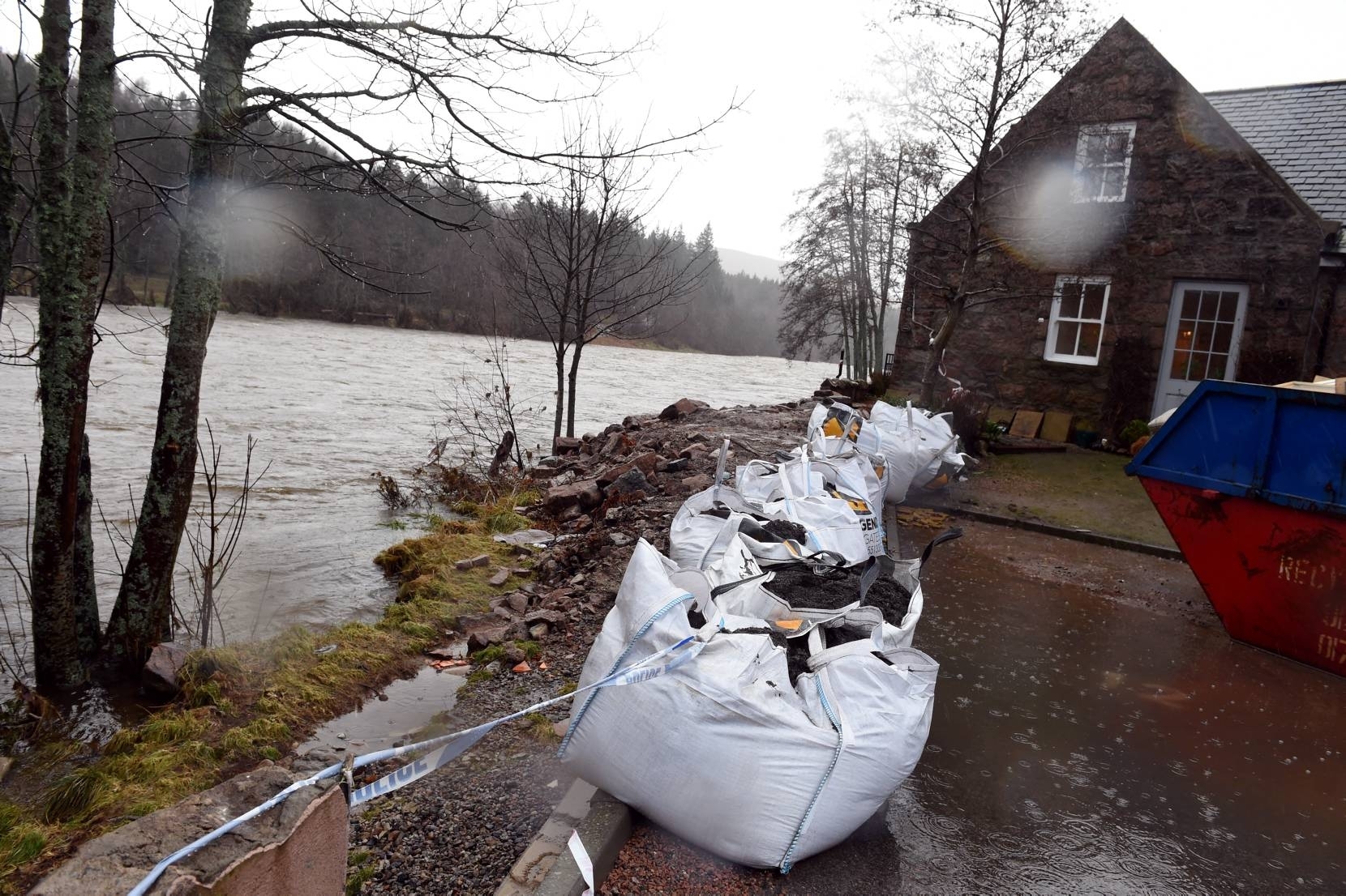 Flooding in Ballater. The high level river Dee. Picture by Jim Irvine 7-1-16