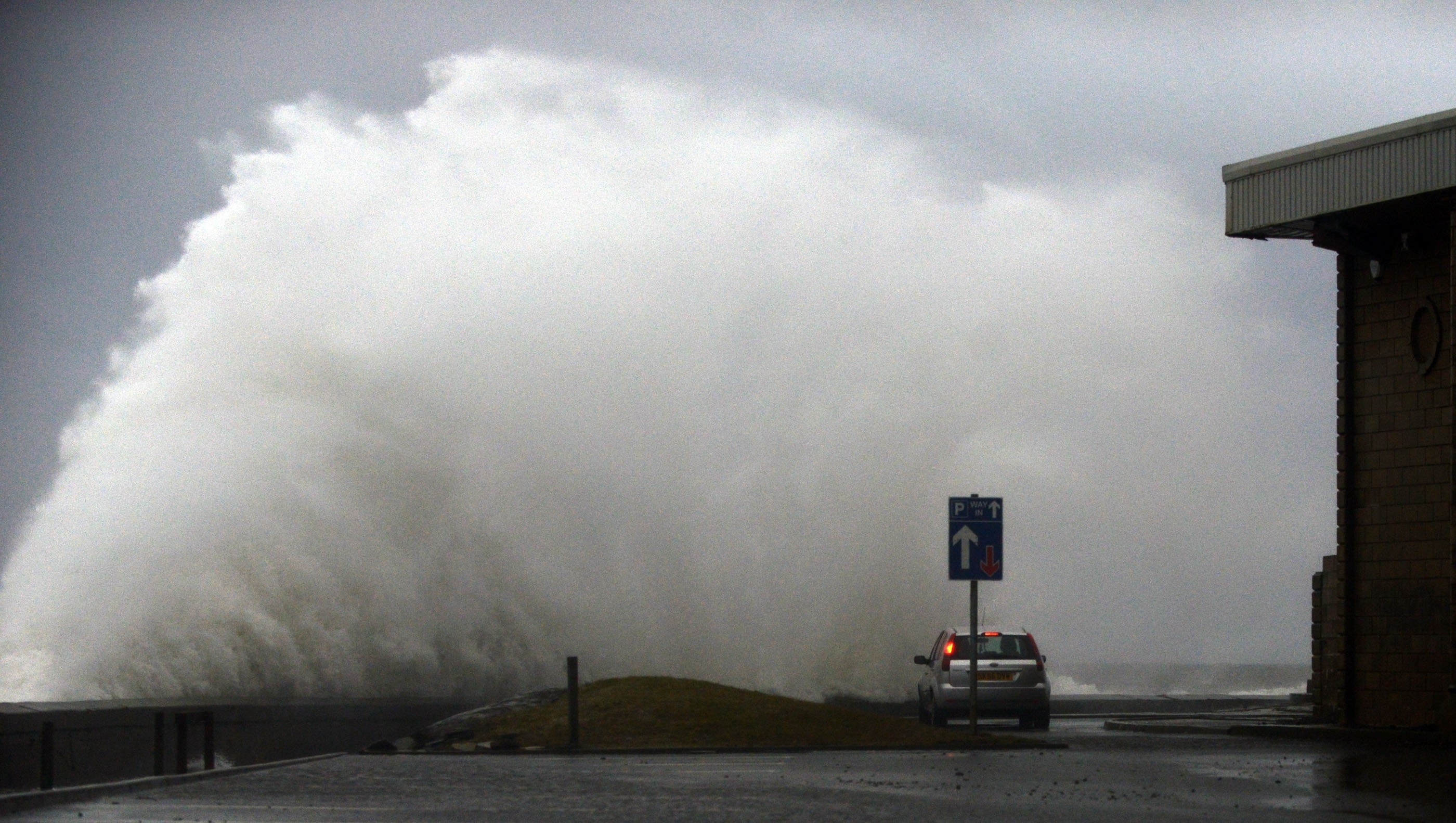 Waves crash into the town of Saltcoats, Ayrshire as the remnants of Storm Jonas batter Scotland. JANUARY 26 2016.