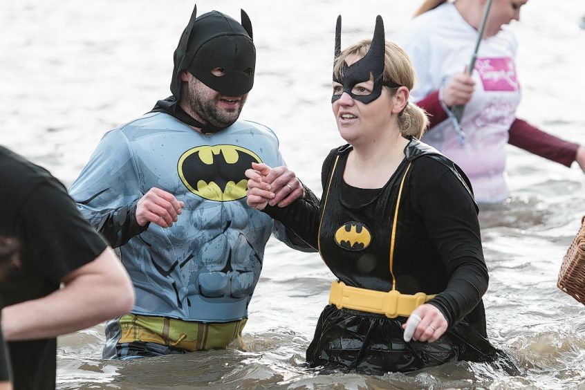 Pictures Stonehaven Nippy Dippers Brave North Sea Cold For Charity