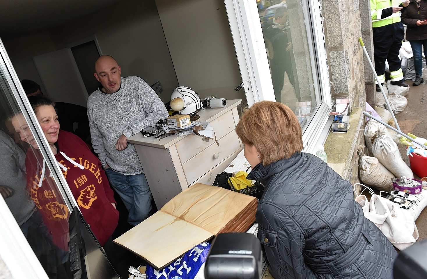 First Minister Nicola Sturgeon met people affected by floods in Port Elphinstone, Inverurie. Picture by Colin Rennie 