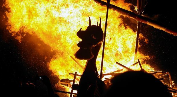 Up Helly Aa, Lerwick, Shetland.  The jarls on the march with the burning of the galley with guizer jarl, Mark Evans. 
Picture by Jim Irvine  26-1-16