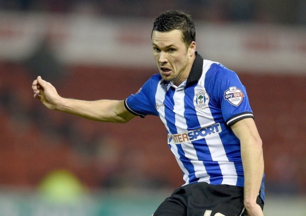 Don Cowie in action for Wigan Athletic.