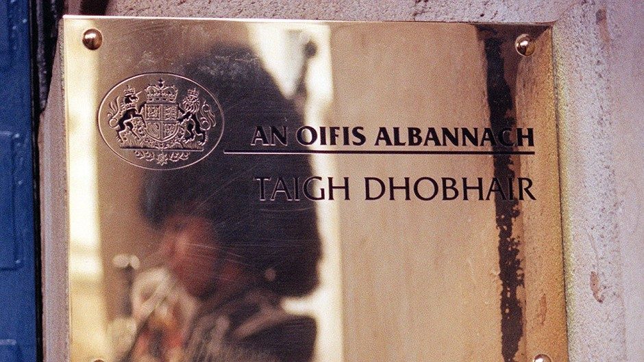 How can Gaelic be saved as a living language?