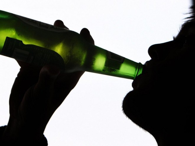 Councillor David Cameron has called for a review into the bye-law which prevents people from drinking in public places in Aberdeen