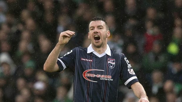 Ross County captain Paul Quinn has a hamstring injury.