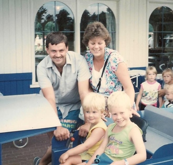 Maureen Jarvis and her family before her husband's death