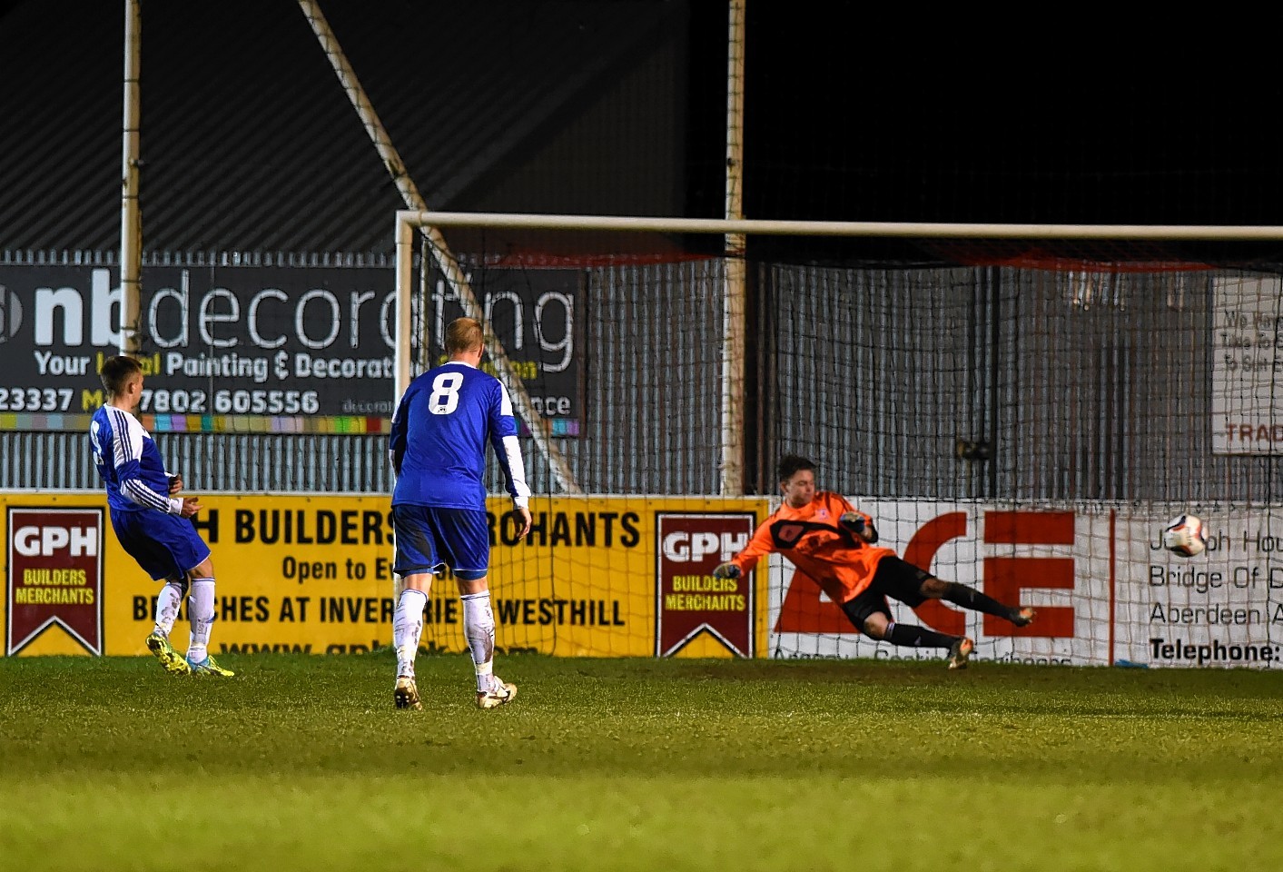 Daryl Nicol nets from the spot to make it 3-0. Picture by Kenny Elrick 