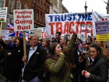 Farmers march in London