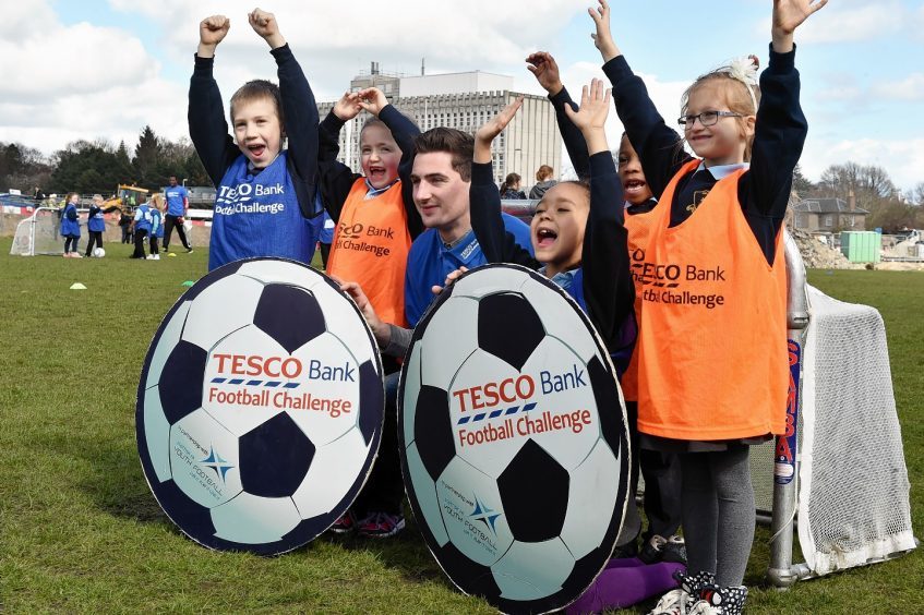 Kenny McLean joins youngsters at St Machar playing fields. Pictures and video by Colin Rennie