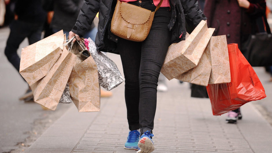 High street sales dropped in Scotland last month.