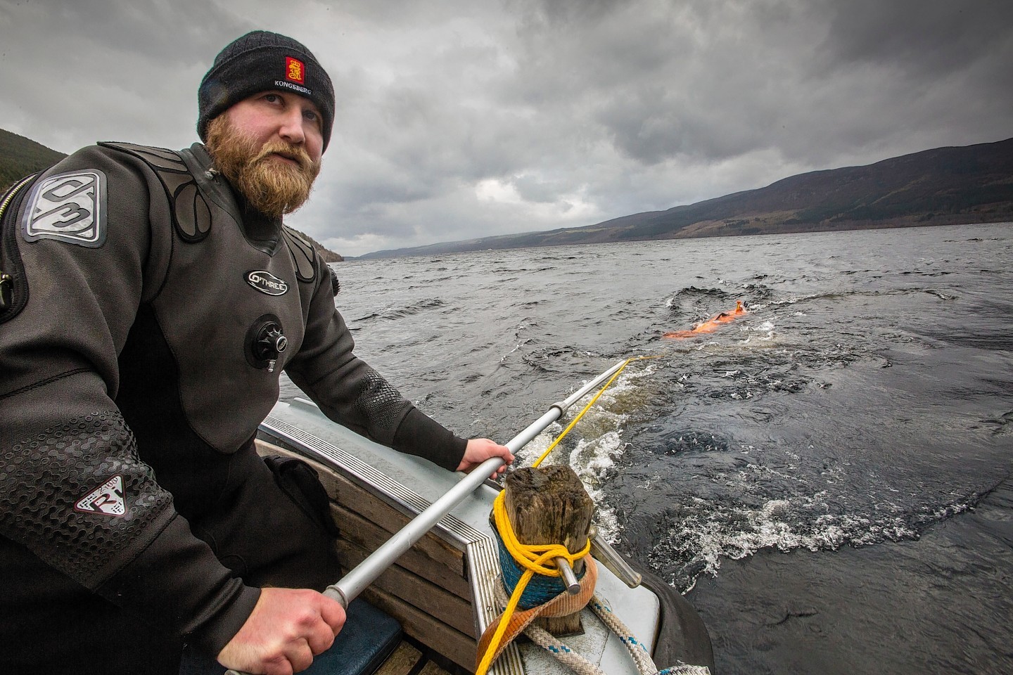 John Haig, Senior Subsea Systems Engineer, launches the Munin at Loch Ness