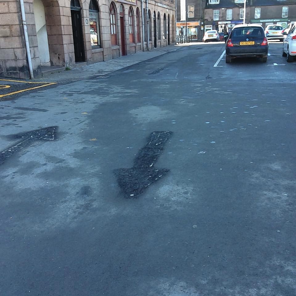 Road markings in Stonehaven have baffled drivers - now removed by the council