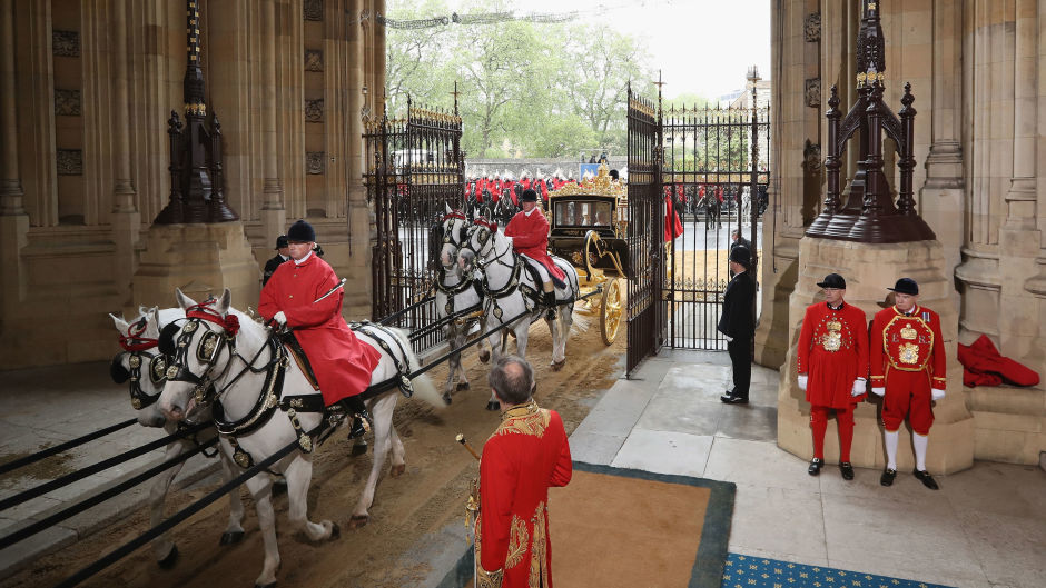 The Queen's carriage arrives at the House of Lords
