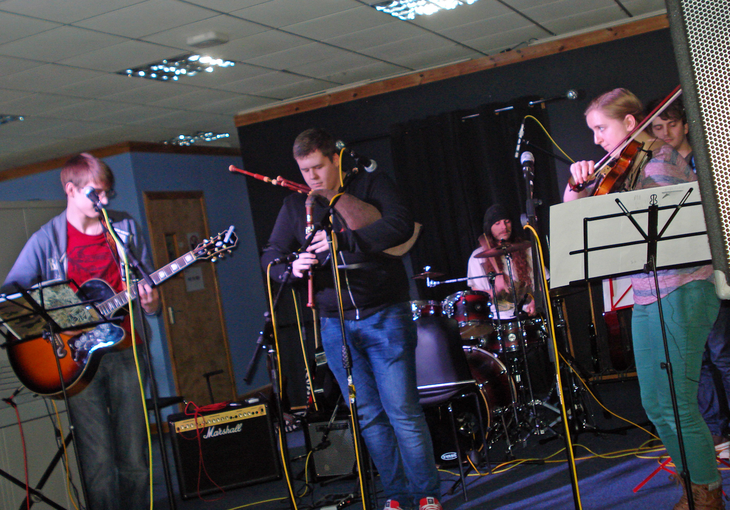 Modern trad band Wing It, from Alness