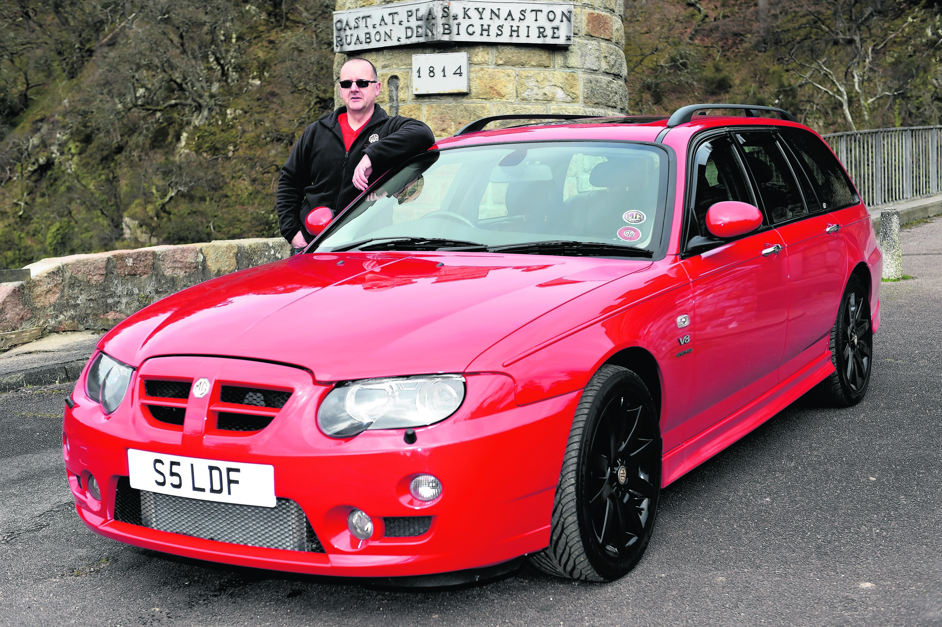 Les Finnie with his 2004 MG Zt-T V8