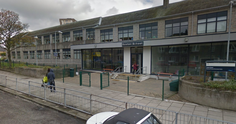 Fire crews called to Aberdeen primary school