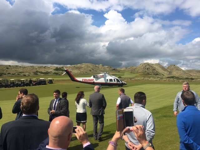 Donald Trump arrives in the north-east by helicopter