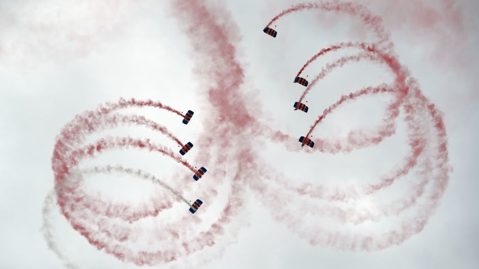 The RAF Falcons display team perform over Cleethorpes in 2016
