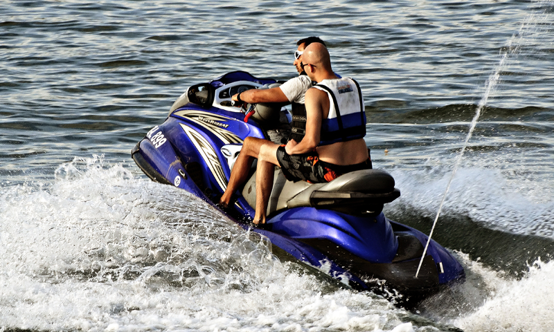 jet-skiing-day