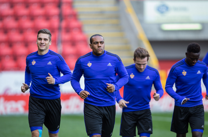 The players train at Pittodrie