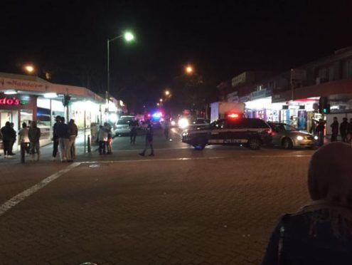 Memorial Ave, Merrylands has been closed to the police operation. Picture: Twitter/@SiscoChile