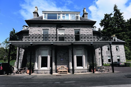Tor-Na-Coille Country House Hotel
