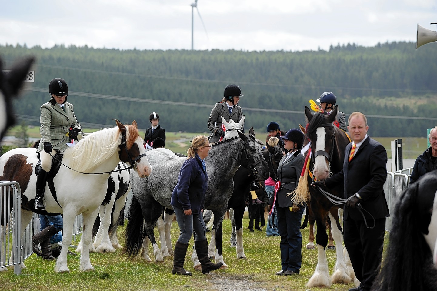 The Keith Show 2016 - Horses and riders gather before the big parade.