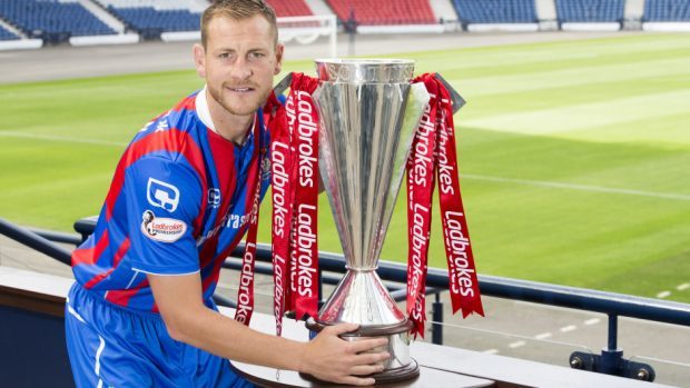 Gary Warren is determined to help keep his club in the Scottish Premiership